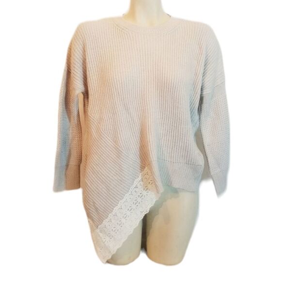 SWEATER SALE 3/$30 Lili's Closet Asymmetrical Sweater Size XS - Picture 1 of 5